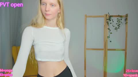 Jenny  online show from 12.11.24