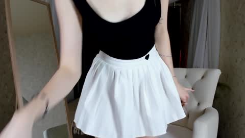 jenny_bunny_ online show from 12.02.24