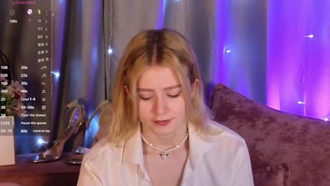 jenny_bunny_ online show from 02.08.25
