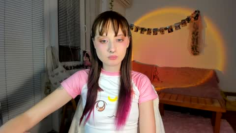 Jennifer Jenny Darling   online show from 12.05.24