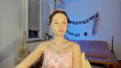 Jennifer Jenny Darling   online show from 01.11.25