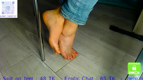 Snapshot of jenny_fighterfeet chatting on 01.28.25 Jenny online show from 01.28.25
