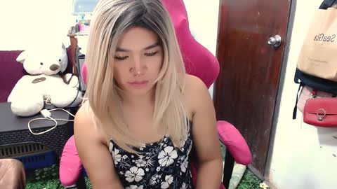 Jenny online show from 12.10.24