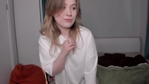 Snapshot of jenny_hardy chatting on 06.20.26 Jenny my next stream is on Saturday at 1 pmUTC Welcome to my WhatsApp 3 online show from 06.20.26