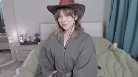 Snapshot of jenny_hardy chatting on 07.04.26 Jenny my next stream is on Saturday at 1 pmUTC Welcome to my WhatsApp 3 online show from 07.04.26