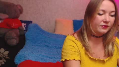 Snapshot of jenny_oliviawow chatting on 10.08.25  All the most interesting in private.  my room for my smile  online show from 10.08.25