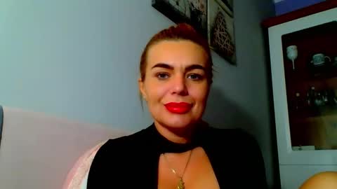 Jenny online show from 12.10.24