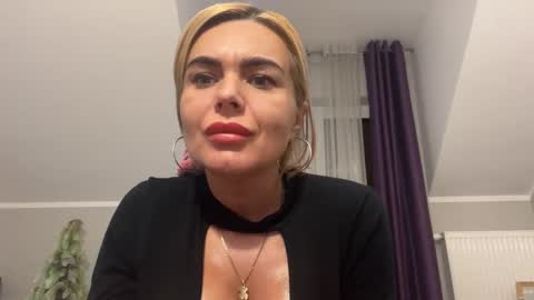 Jenny online show from 02.03.25