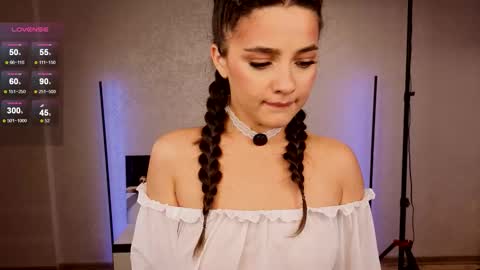 Jenny online show from 09.26.25