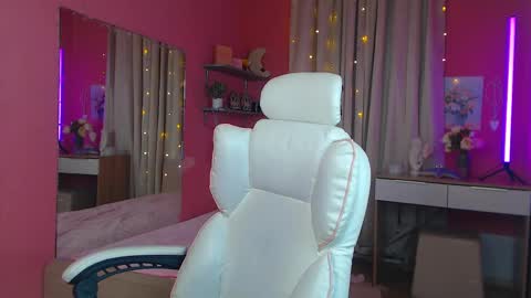 jenny_smitx online show from 02.19.25