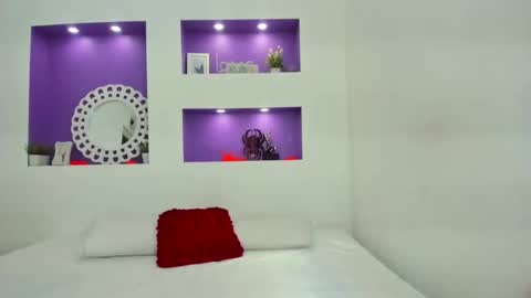 jenny_towers online show from 11.02.25