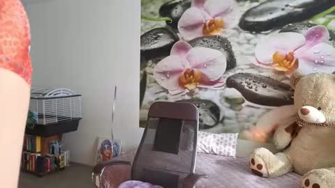 Snapshot of jennycutey chatting on 02.16.25 jennycutey online show from 02.16.25