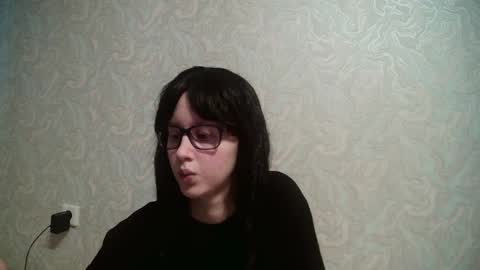 JennyOlset online show from 01.25.25
