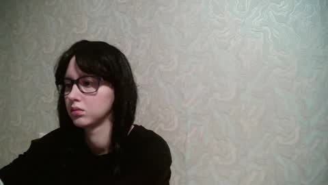 JennyOlset online show from 01.28.25
