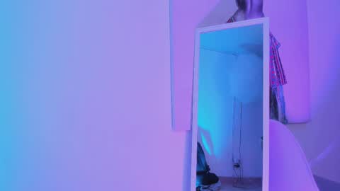 Angela online show from 09.11.25