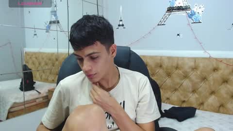 Snapshot of jeremias_1 chatting on 12.21.24 JEREMIAS online show from 12.21.24