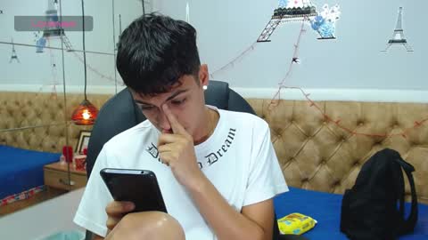 Snapshot of jeremias_1 chatting on 01.04.25 JEREMIAS online show from 01.04.25