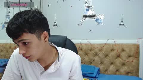 Snapshot of jeremias_1 chatting on 01.11.25 JEREMIAS online show from 01.11.25