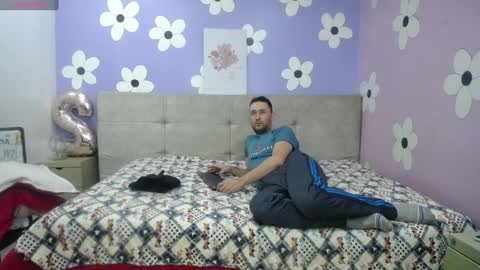 Jeremmyandstacy online show from 02.05.25