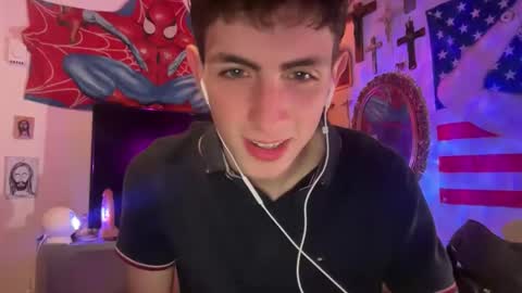 Snapshot of jeremy_angel chatting on 10.02.25 Angel online show from 10.02.25