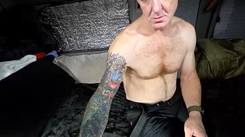 Snapshot of jeremycassanova chatting on 12.01.25 Jeremy online show from 12.01.25