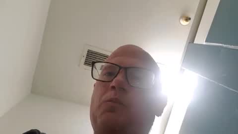 Snapshot of jeremymeyerprofessional chatting on 10.24.25 jeremymeyerprofessional online show from 10.24.25