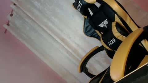 Snapshot of jerkaholic_aneca chatting on 02.02.25 jerkaholic_aneca online show from 02.02.25