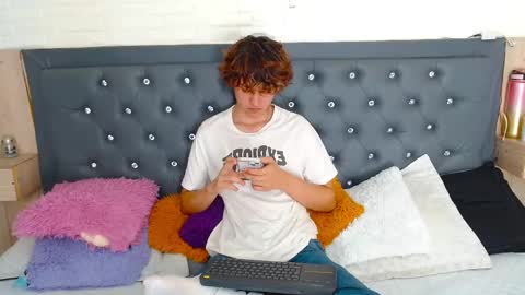 jermi_johnson online show from 09.15.25