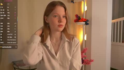 Molly online show from 09.14.25