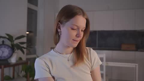 Molly online show from 11.24.25