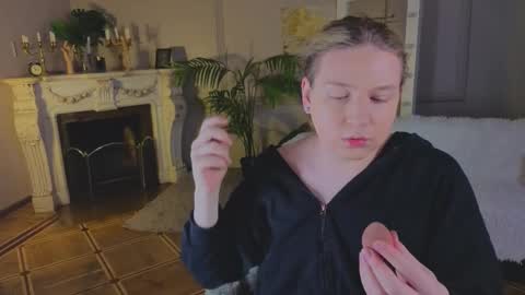 jes_solar online show from 10.10.25