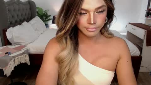 Snapshot of jesie_hot69 chatting on 01.20.25 jesie_hot69 online show from 01.20.25