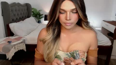 Snapshot of jesie_hot69 chatting on 01.21.25 jesie_hot69 online show from 01.21.25