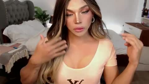 Snapshot of jesie_hot69 chatting on 01.22.25 jesie_hot69 online show from 01.22.25