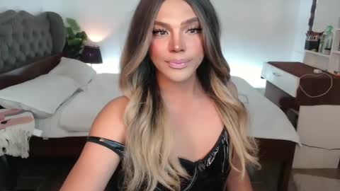 Snapshot of jesie_hot69 chatting on 02.19.25 jesie_hot69 online show from 02.19.25