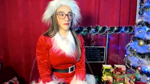 jessica herreraToday I will be your devil and you my victim online show from 12.24.24