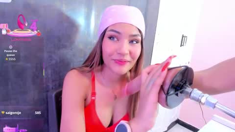 Jess  online show from 11.01.25