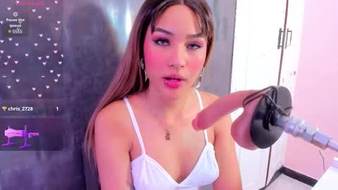 Jess  online show from 11.05.25