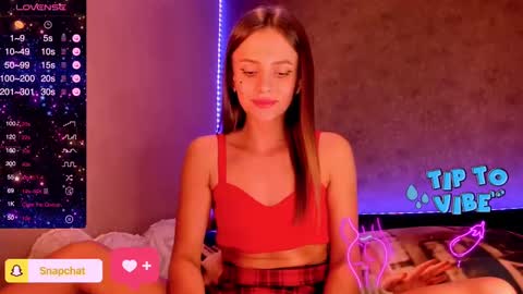Snapshot of jess_kahawaty chatting on 12.16.24 Jess online show from 12.16.24