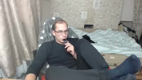 Snapshot of jess_nest chatting on 09.29.25 Jess online show from 09.29.25