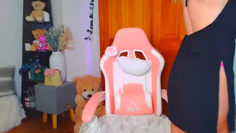 Jessabelle Diamond online show from 06.10.26