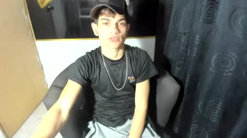 Snapshot of jesshot_bigcock chatting on 06.13.26 jesshot_bigcock online show from 06.13.26