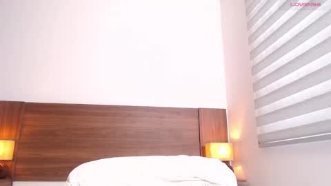 Snapshot of jessi_ocean chatting on 12.24.24 I AM JESSI online show from 12.24.24