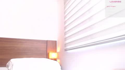 Snapshot of jessi_ocean chatting on 01.21.25 I AM JESSI online show from 01.21.25