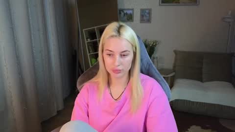 Snapshot of jessica_hanson chatting on 02.07.25 Jessy online show from 02.07.25