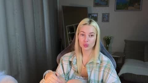 Snapshot of jessica_hanson chatting on 02.08.25 Jessy online show from 02.08.25