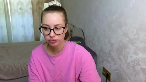 Snapshot of jessica_hanson chatting on 09.11.25 Jessy online show from 09.11.25