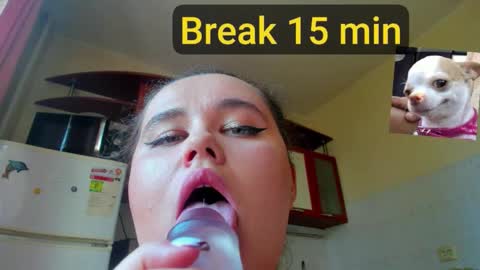 Natalia online show from 12.22.25