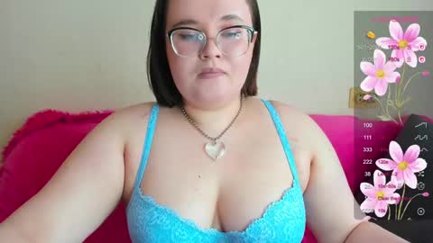 Snapshot of jessica_joy_ chatting on 04.18.26 Natalia online show from 04.18.26