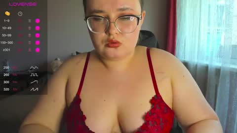 Snapshot of jessica_joy_ chatting on 05.16.26 Natalia online show from 05.16.26